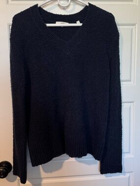 Vince Cotton Blend Textured V-Neck Sweater, Navy, Size XS